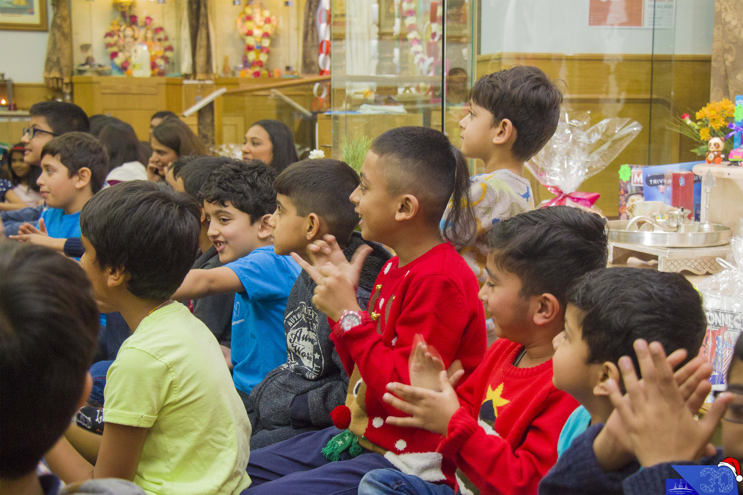 ©1987-2017 SKS Swaminarayan Temple East London